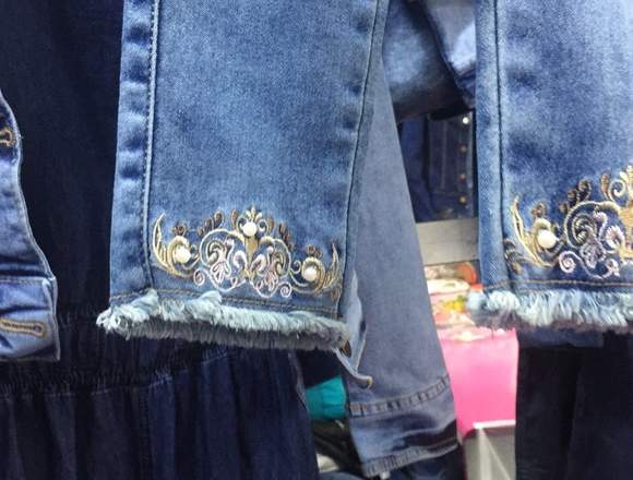 pantalones jeans damas tipo colombiano en Arequipa (Distrito)
