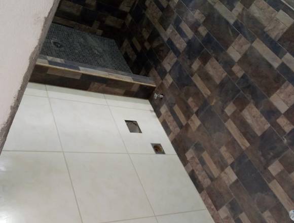 Instalación de piso cerámico y azulejo en baños.et en Ilopango (Municipio)