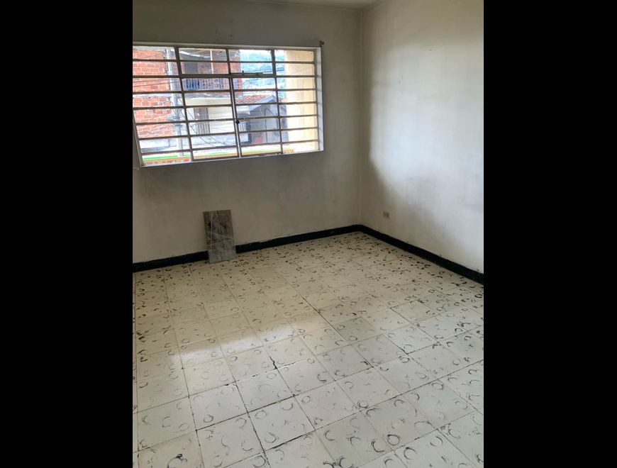 VENDO LOCAL + APARTAMENTO EN MEDELLÍN