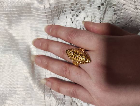 VENDO HERMOSOS ANILLOS IMPORTADOS en Montevideo (Localidad)