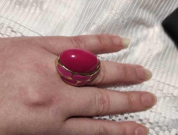 VENDO HERMOSOS ANILLOS IMPORTADOS en Montevideo (Localidad)