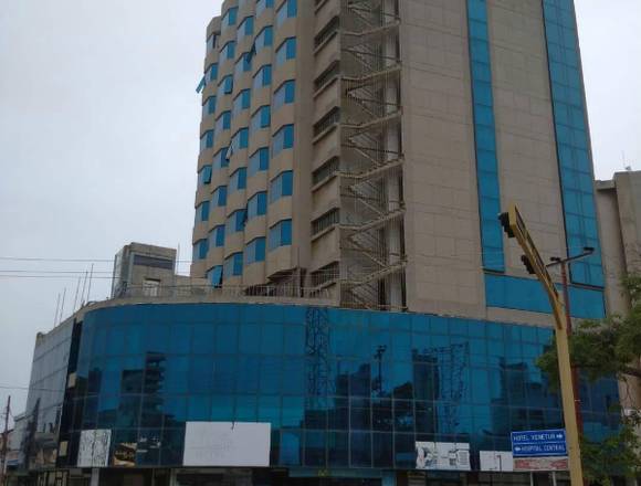 SE VENDE EDIFICIO HOTEL EN LA 4 DE MAYO en Mariño (Municipio)