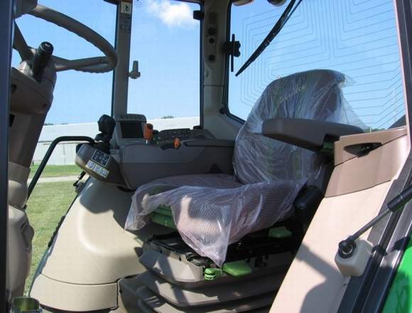 Tractor John Deere 6430 Premium con cargador en Los Andes (Comuna)