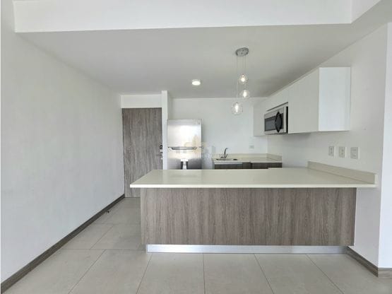 Apartamento acogedor con hermosa vista en Bello Horizonte, Escazu