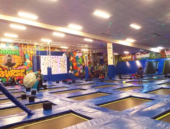 Traspaso parque de Trampolin en Plaza Galerías