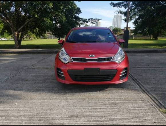 Kia Rio 2017 - semifull en Panamá (Distrito)