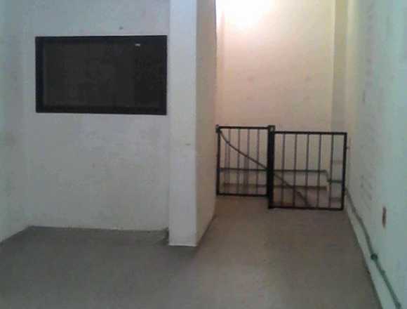 ALQUILER LOCAL COMERCIAL 54M2 EN 2 PLANTAS en Montevideo (Localidad)