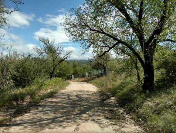 LOTE EN "EL PEÑON" - CASA GRANDE en Cosquín (Localidad)