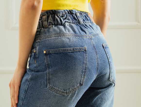 JEAN DAMA MOM FIT TIRO ALTO en Medellín (Municipio)