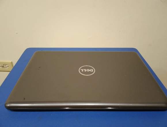 Vendo Laptop Dell Inspiron 15 5000 Series en San Carlos (Distrito)