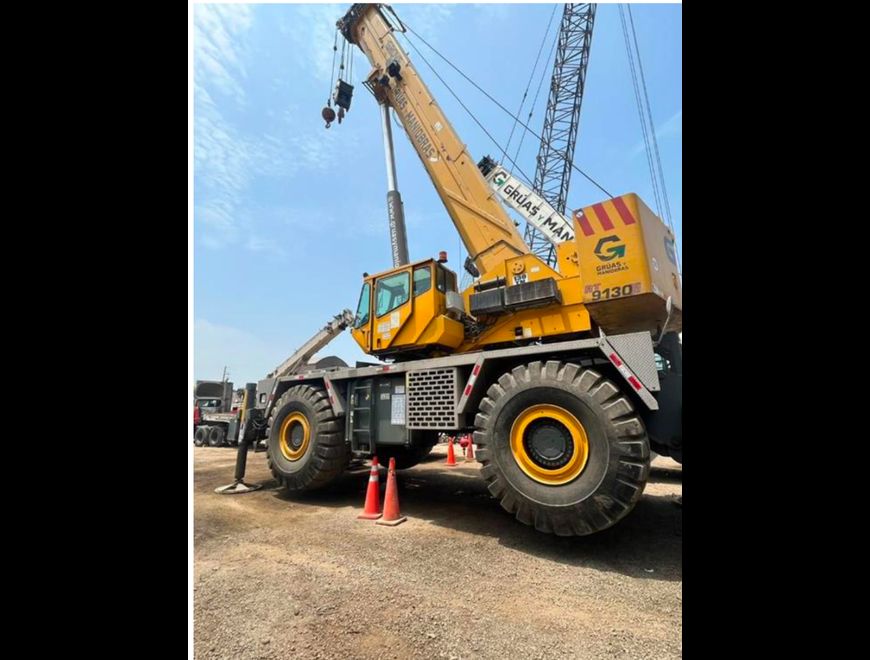 GRÚA TELESCÓPICA 130T: USD 135,000 + IGV en Lima (Lima 1) (Distrito)