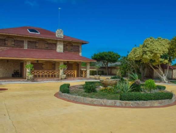 LUJOSA VILLA EN VENTA LUPERON PUERTO PLATA en Luperón (Municipio)