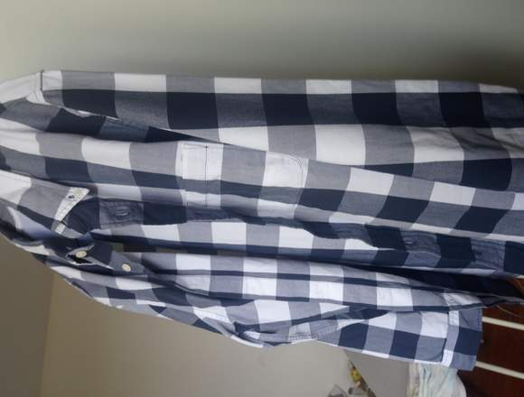 Camisa a Cuadros Abercrombie and Fitch en San Borja (Lima 41) (Distrito)