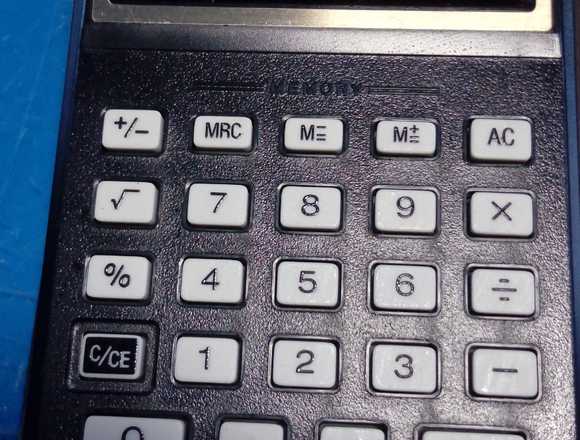 Calculadora solar Sanyo CX 2570 en Vigo (Municipio)