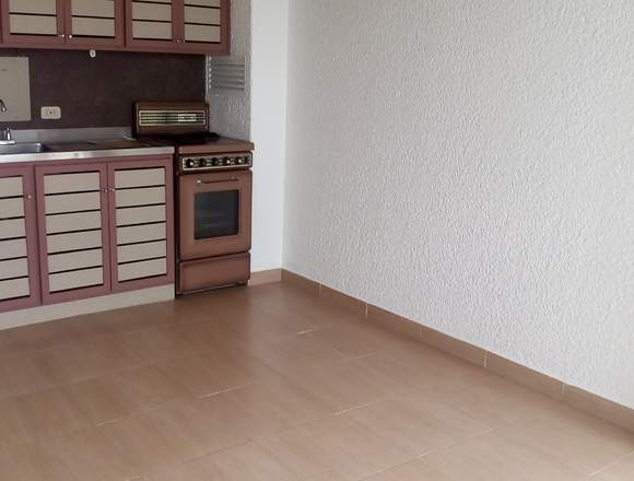 Arriendo apartaestudio en chapinero.