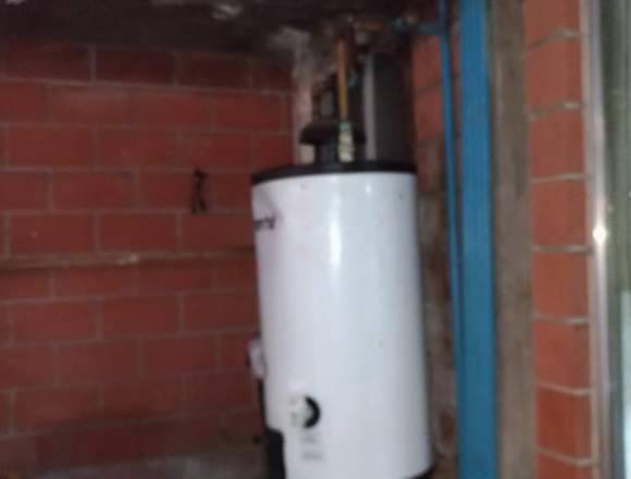 VENDO DEPARTAMENTO EN PLANTA BAJA CON LOCAL
