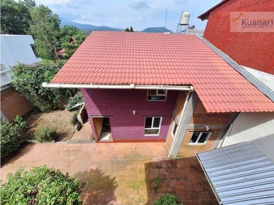 Casa en venta con terreno amplio en Villas del Sol Pátzcuaro