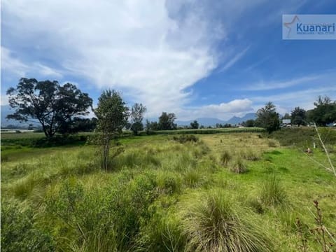 Terreno grande en venta sobre Carretera Pátzcuaro-Morelia