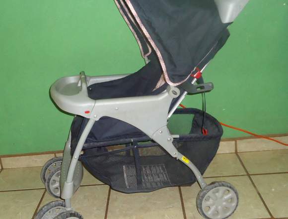 Carriola con base para auto en San Pedro Totolápam (Municipio)