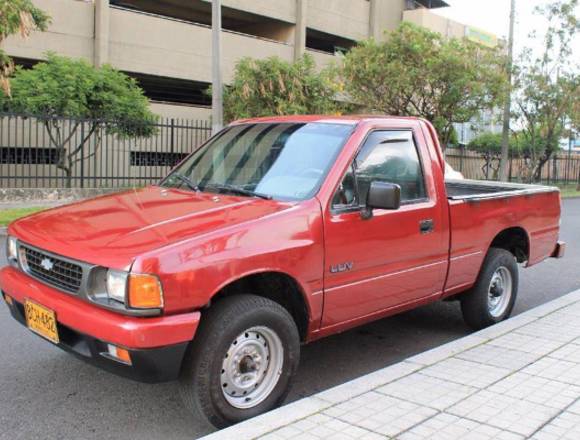 Vendo chevrolet luv 1600 en bogotá
