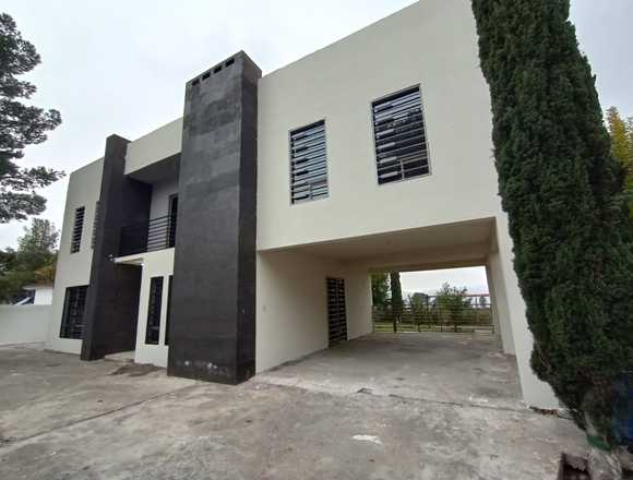 Hermosa residencia en Lomas de Lourdes. en Saltillo (Municipio)
