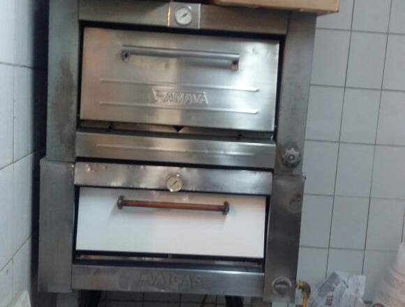 Se Vende Casa con Local-Almacen en Calama (Comuna)