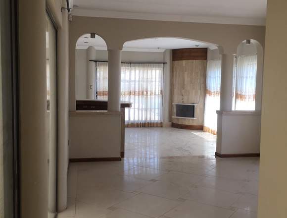 Se Vende Hermosa Casa en Avenida La Paz en Calama (Comuna)