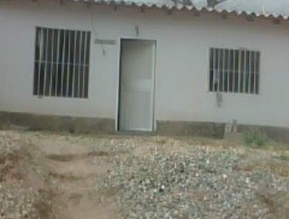 Vendo o cambio casita en Mérida en Sucre (Municipio)