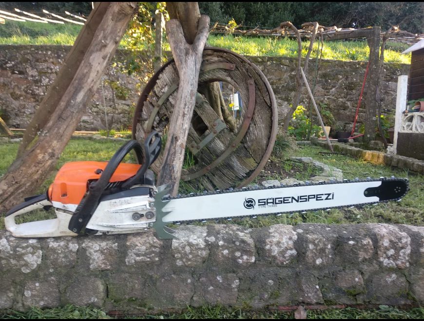 Motosierra Stihl MS261C en buen estado en Pontevedra (Municipio)