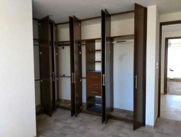 Casa en venta en Puebla, Lomas de Angelòpoli