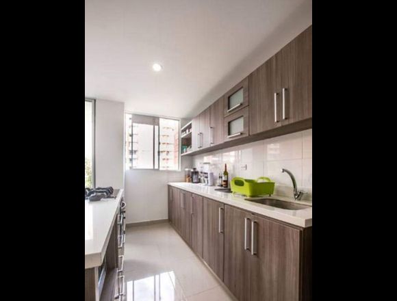 ARRIENDO APARTAMENTO LOMA ESMERALDAL