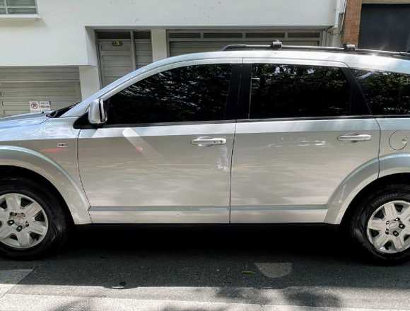 DODGE JOURNEY SE 2.4 AUTOMÁTICA MODELO 2012 en Medellín (Municipio)