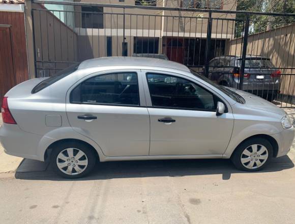 VENDO AUTO CHEVROLET AVEO 2013 en La Molina (Lima 12) (Distrito)
