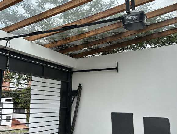 Mantenimiento reparación de motores de Garaje en Quito (Cantón)