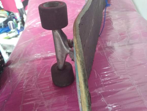 Tabla skate marca plan B en Caicedonia (Municipio)