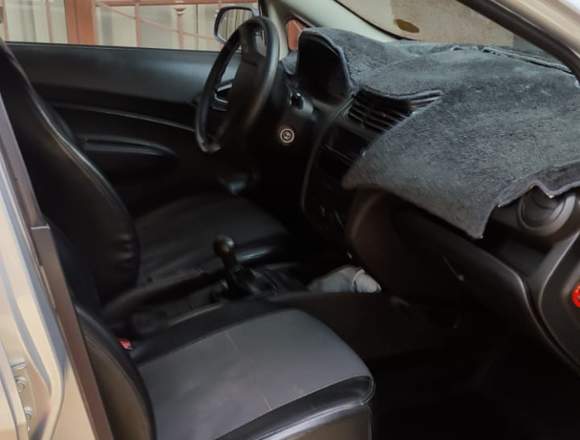 Vendo Sail Hatchback en Cuenca (Cantón)