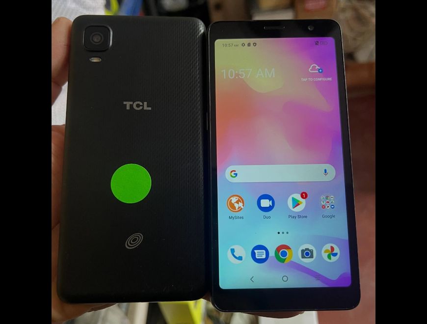 TCL A3 de 32gb 3gb ram Desbloqueado 1mes garantia en Santo Domingo Este (Municipio)