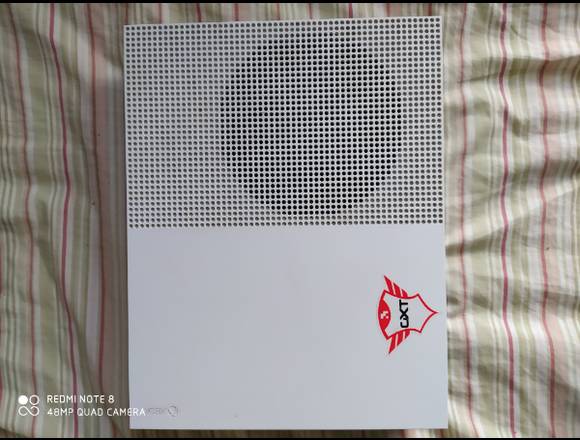 CONSOLA XBOX ONE S 1TB COLOR BLANCO + 2 CONTROLES en Bogotá, D.C. (Municipio)