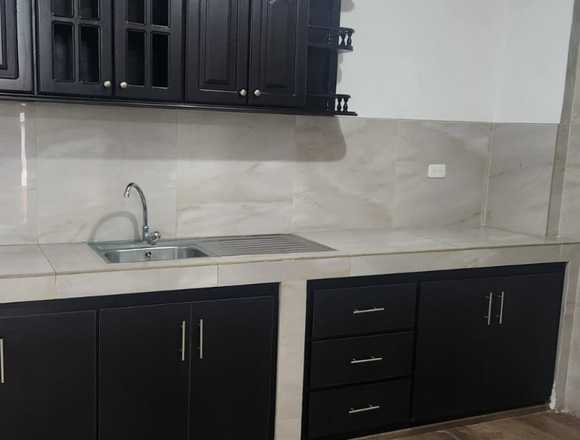 LOCAL DE ARRIENDO SECTOR CHIMBACALLE en Quito (Cantón)