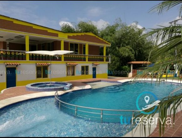 ¡INCREÍBLE FINCA PARA ALQUILAR EN SEMANA SANTA!
