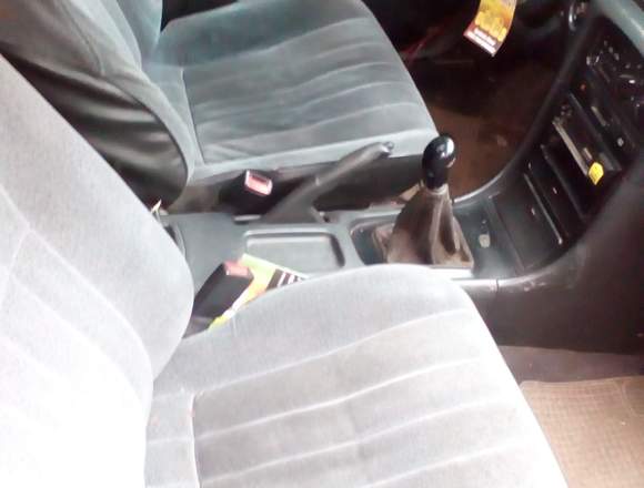 vendo hyundai sonata 96 funcionando papeles al dia en Santiago (Comuna)
