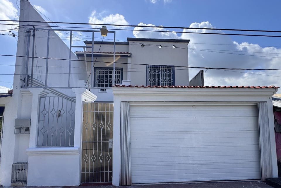 🏡 Casa venta en calle 6 entre Av Kinik y Av Comalcalco Reg 95