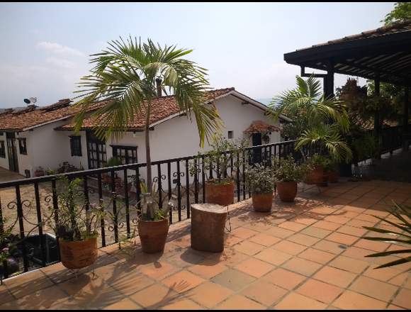 HERMOSA CASA COLONICAL