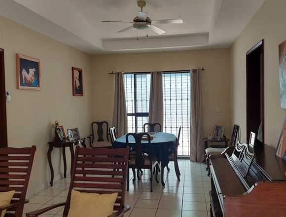Casa en Venta en Residencial Ermita de Esquipulas en Managua (Municipio)