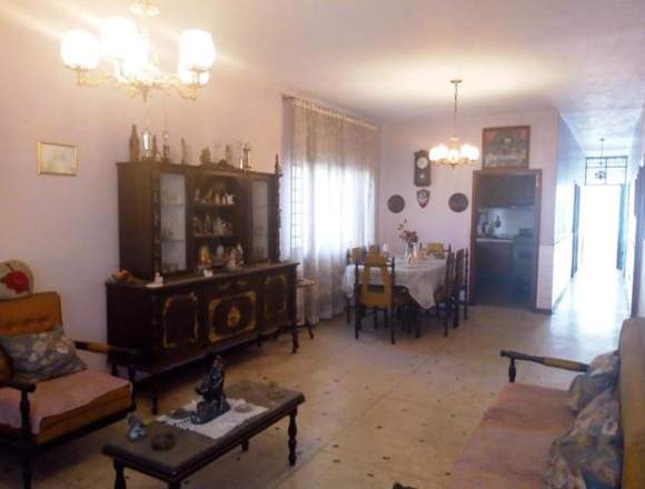 Venta de Casa en Maracay de 130mts2 en Girardot (Municipio)
