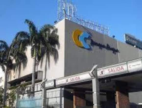 Venta Local Comercial 12mts2 Parque AraguaMaracay en Girardot (Municipio)