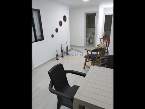 Rento hermoso apartamento en el Galán
