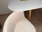 Vendo bonito antecomedor para 4 personas blanco