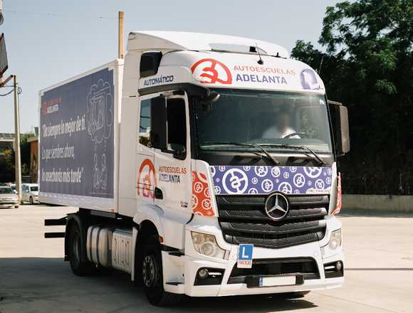 PERMISO C - CAMION - AUTOESCUELAS ADELANTA en Écija (Municipio)