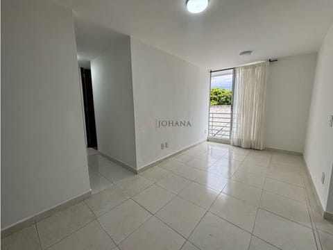 SE VENDE APARTAMENTO EN LA AV 19